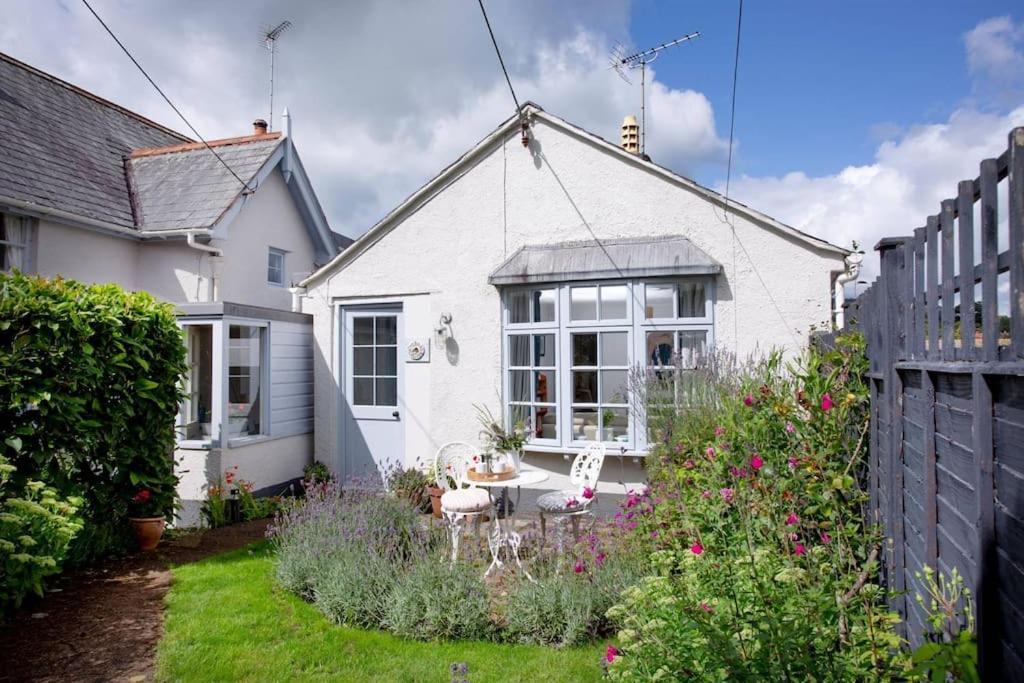 Orchard Cottage Sidmouth Exterior foto